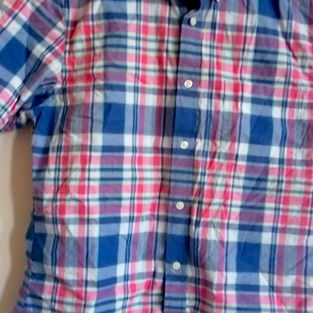 Short Sleeve Plaid Slim Casual Shirt.